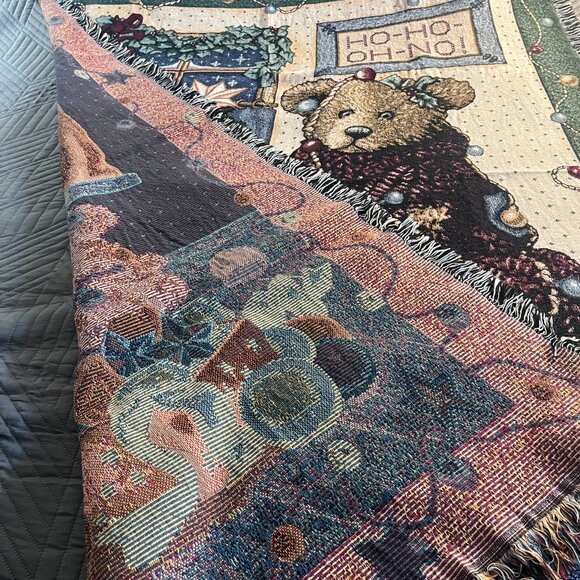 (VCC)Boyds Bears & Friends Christmas Tapestry Throw Blanket - Picture 6 of 8